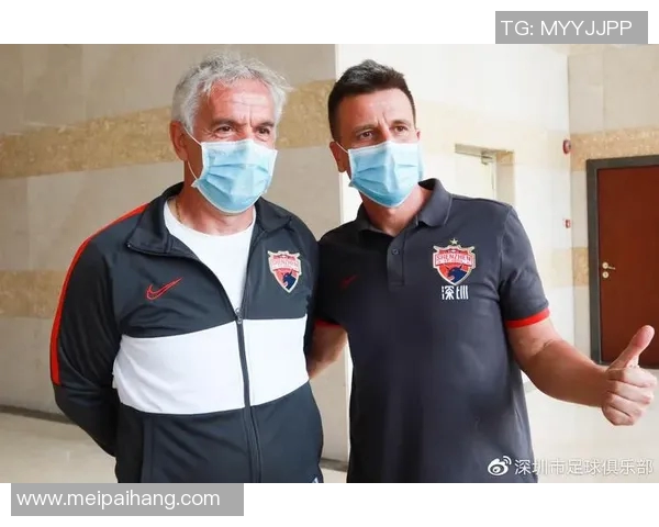 尤文图斯携手瓦伦西亚，共同捐助抗疫物资，展现足球爱心使命责任