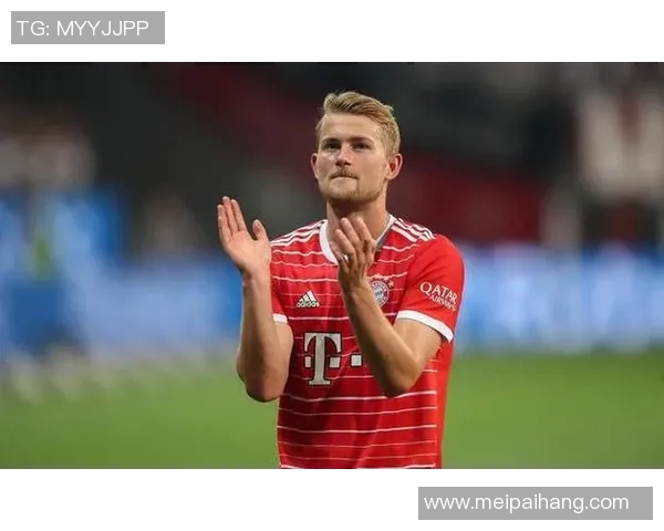 曼联宣布签下新中卫,刷新防线实力 曼联宣布签下新中卫,刷新防线实力