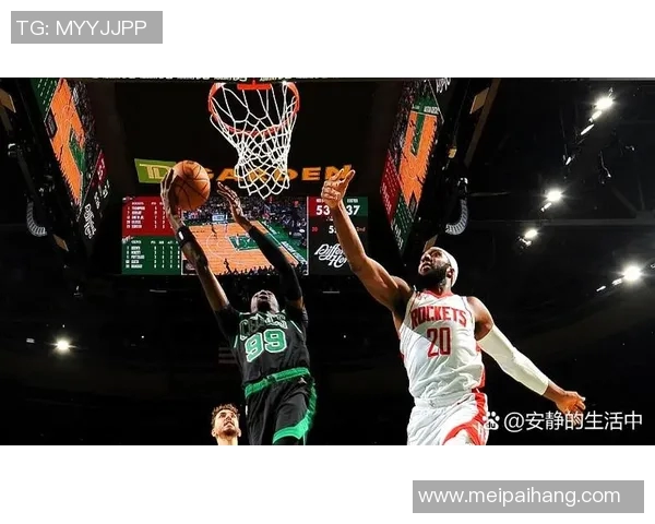 黄蜂队控卫沃克表现出色，成为球队核心